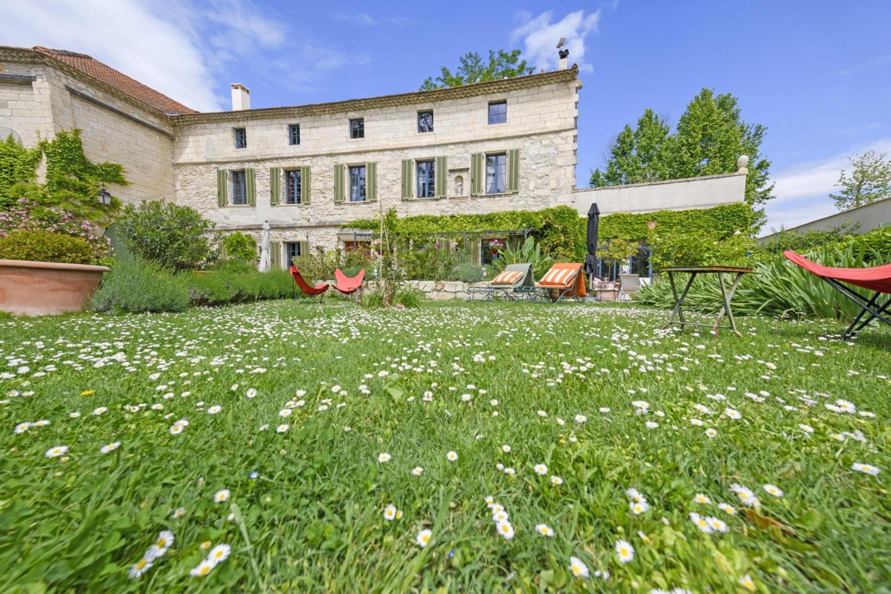 Bastide De Bellegarde Bed and Breakfast Avignon Exteriör bild